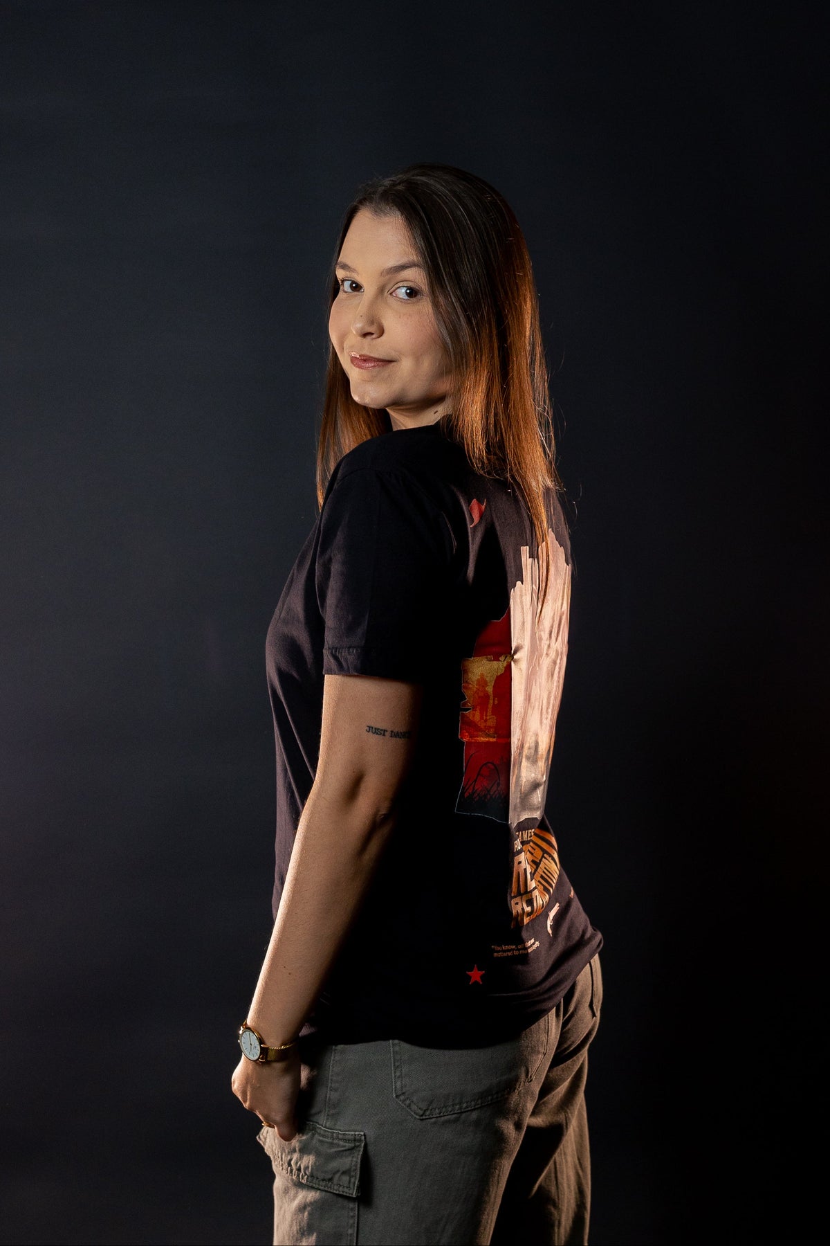 Camiseta Red Dead Redemption 2