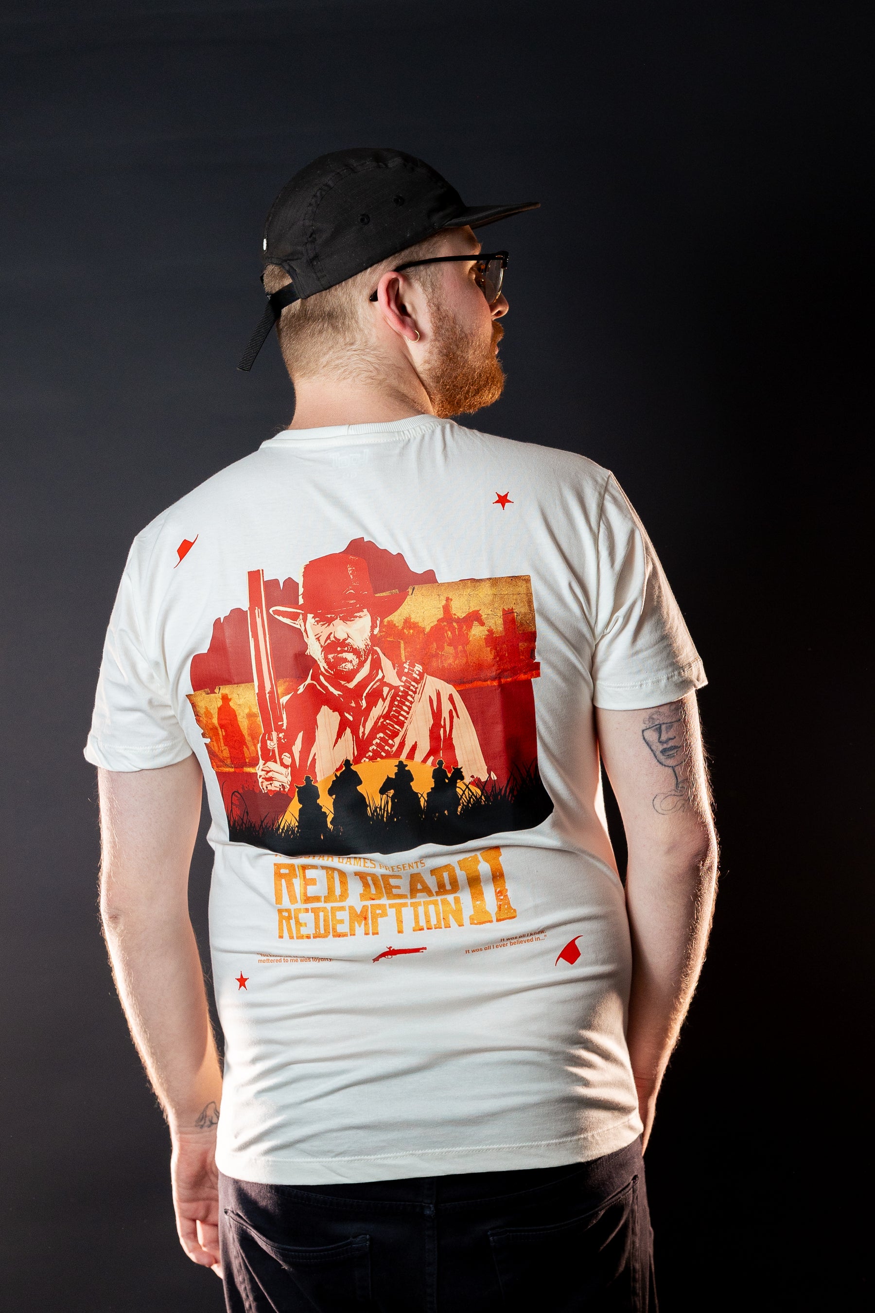 Camiseta Red Dead Redemption 2